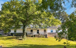 662 Highway 18 W, Barnesville, GA 30204