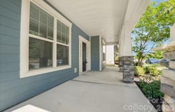 15505 Davidson E Drive, Davidson, NC 28036