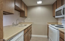 3033 E DEVONSHIRE Avenue, Phoenix, AZ 85016