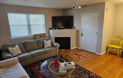 200 N WAYNE AVENUE, WAYNE, PA 19087