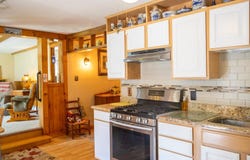 7053 County Road, Calais, VT 05648