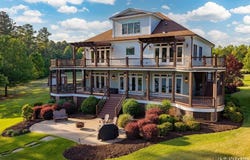 381 W Bend Dr., Gasburg, VA 23857