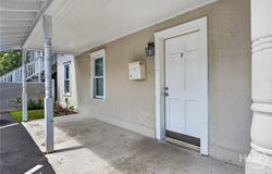 1010 E Victory Drive, Savannah, GA 31405