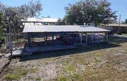 122 E 5th Ave, Horseshoe Beach, FL 32648