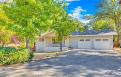 15250 Mckamey CT, Sonora, CA 95370
