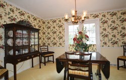 71 Maple Hill Drive, Chagrin Falls, OH 44022