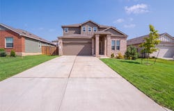 112 Perfect World Loop, Jarrell, TX 76537