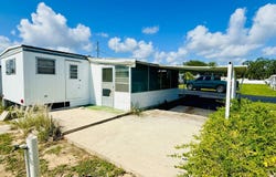 3004 Phil Ln, Sebring, FL 33870