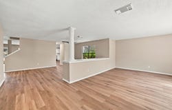 281 SAMANTHA DR, Schertz, TX 78154