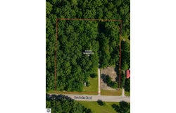 8836 Ora Lake Road, Hale, MI 48739