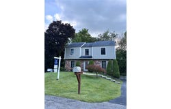4790 Bayfield Rd, West Deer, PA 15101
