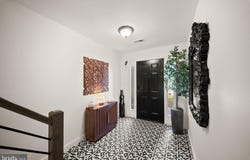 12091 EDGEMERE Circle, RESTON, VA 20190