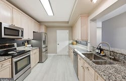 485 HARBOR SIDE Street, WOODBRIDGE, VA 22191