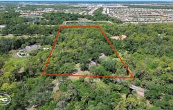 580 N River Rd, Venice, FL 34293