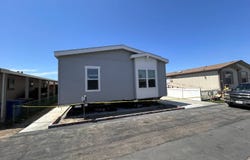 9080 Bloomfield Ave, Cypress, CA 90630
