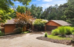 1102 Deerfield Drive, Blacksburg, VA 24060