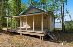 Lake Cabin E 6000 Highway 5, Plummer, ID 83851