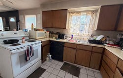 5 W CHESTNUT Street, DELMAR, MD 21875