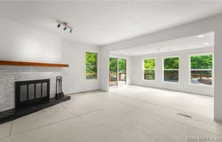 26587 Lakefront Lane, Rocky Mount, MO 65072