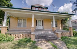 607 Walnut Street, Greenfield, IL 62044