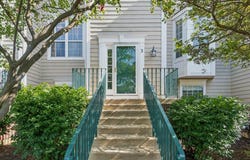 2428 Courtyard Circle, Aurora, IL 60506