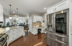 5 Metea Lane, Bedford, NH 03110