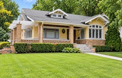536 Arrow St, Marshall, MO 65340