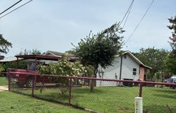 323 E WHITE ST, Dilley, TX 78017