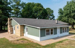 55 Hall Dr, Magness, AR 72553