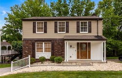 121 Penncrest Drive, White Oak, PA 15131