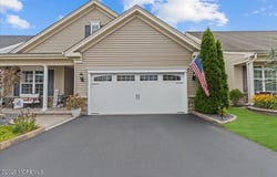 9 Mason Drive, Jackson, NJ 08527