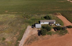 3689 S FM 303, Sundown, TX 79372