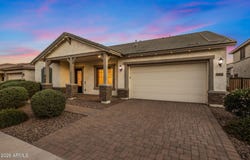 21171 E CARRIAGE Way, Queen Creek, AZ 85142