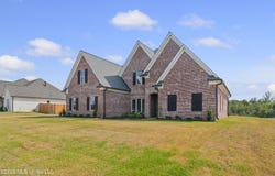 4365 Edison Drive, Nesbit, MS 38651