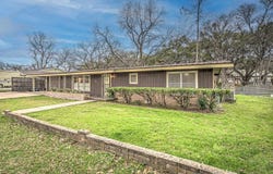 5304 Bedford, Kingsland, TX 78639