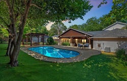 1943 Camelot Drive, Grapevine, TX 76051