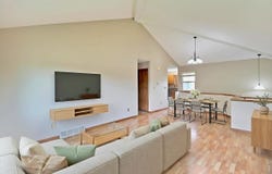 1752 Glenmeadows Dr, Greeley, CO 80631