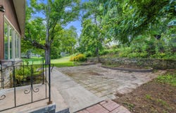 607 W Decorah Rd, West Bend, WI 53095