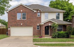 601 Amy Way, Euless, TX 76039