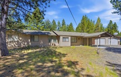 50868 Doe Loop, La Pine, OR 97739