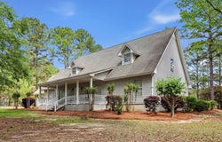 2811 Lullwater Road, Tifton, GA 31794