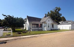 202 E 2nd Street, De Soto, MO 63020