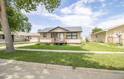 1317 15th St., Rock Valley, IA 51247
