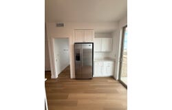 1336 E LONE ROCK VIEW Dr, Big Water, UT 84741