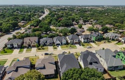 2081 Holt Way, Grapevine, TX 76051