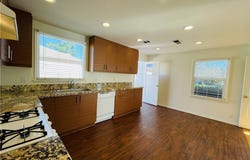 8465 Quartz Avenue, Winnetka, CA 91306