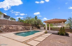 1221 E CLAIRE Drive, Phoenix, AZ 85022