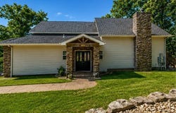 6835 Saint Tropez Circle, Osage Beach, MO 65065