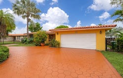 1320 SW 84th Ave, Miami, FL 33144