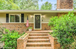 122 Davis Woods Drive, Columbus, MS 39705